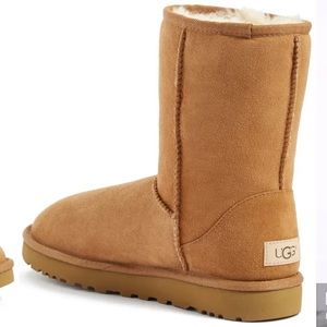 UGG Classic II Genuine Shearling Lined Short Boot